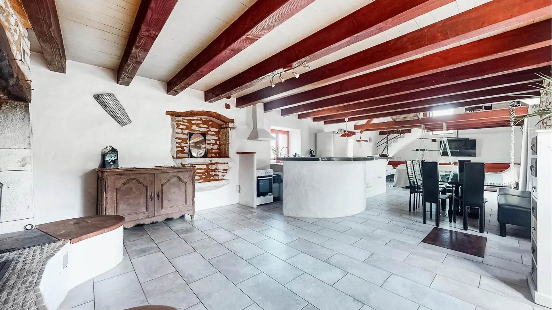 4 Bedroom Pet Friendly Home In Carlucet Vakantiehuis